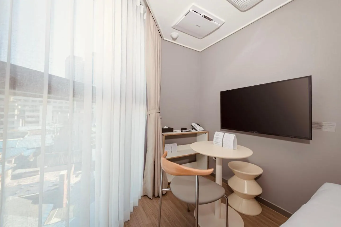 Sollago Myeongdong Hotel & Residence Seoul