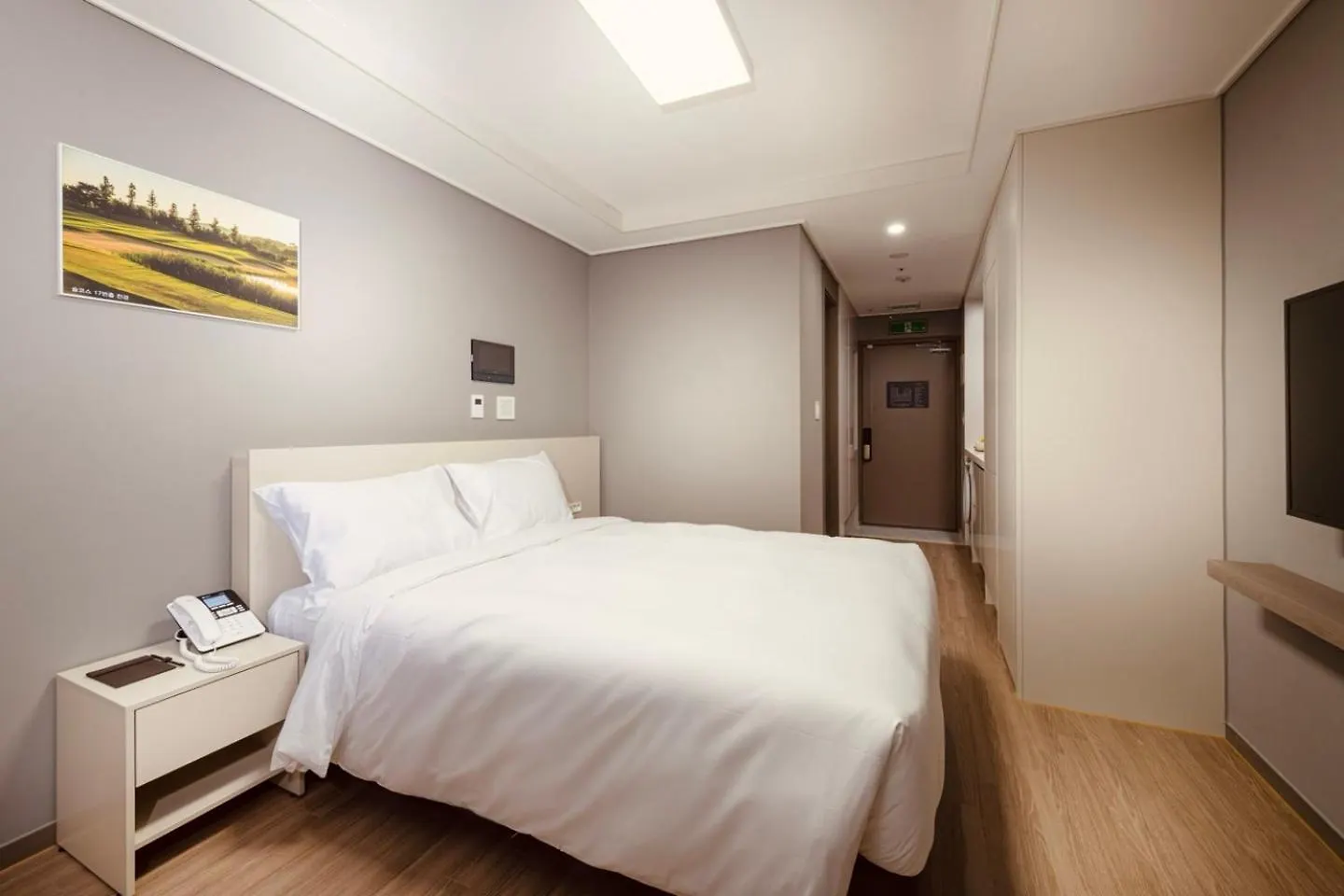 Sollago Myeongdong Hotel & Residence Seoul