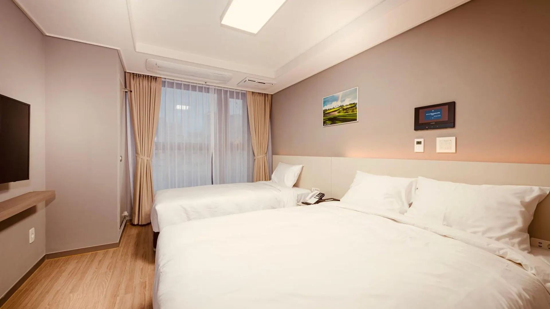 Sollago Myeongdong Hotel & Residence 서울특별시 4*,  대한민국