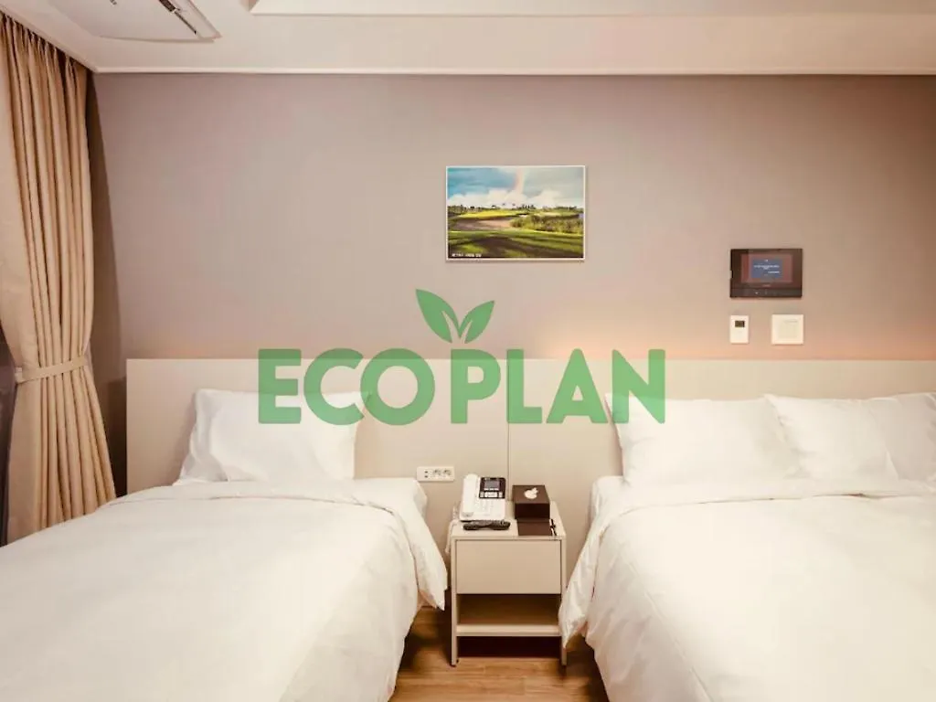 Sollago Myeongdong Hotel & Residence Сеул