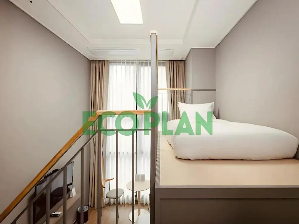 Sollago Myeongdong Hotel & Residence Сеул 4*,